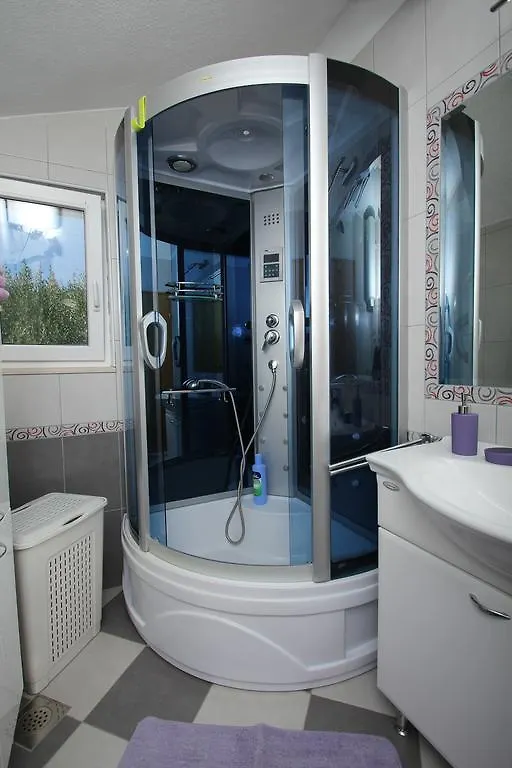Apartment Lara Kastel Novi 0*,  Croatia