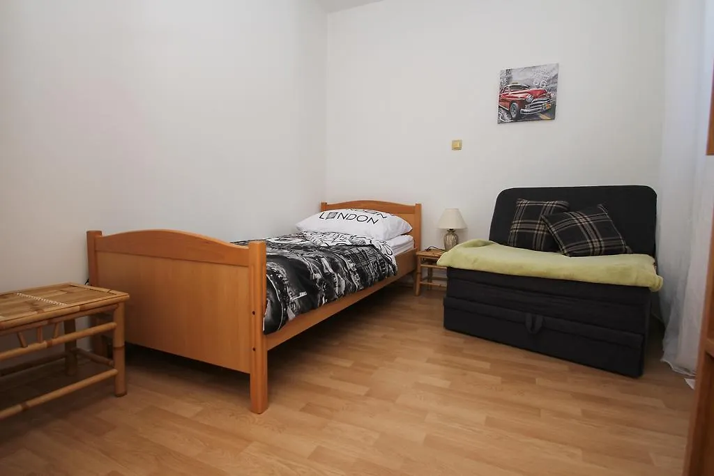 Apartment Lara Kastel Novi Croatia